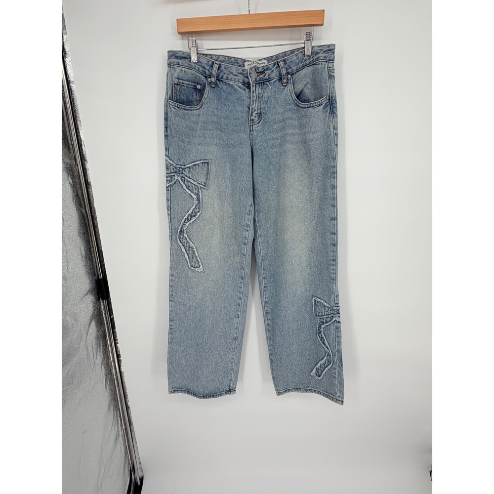 Ashley Mason Jeans 9/29 Blue Frayed Bow Applique Straight Leg Coquette Y2K Style